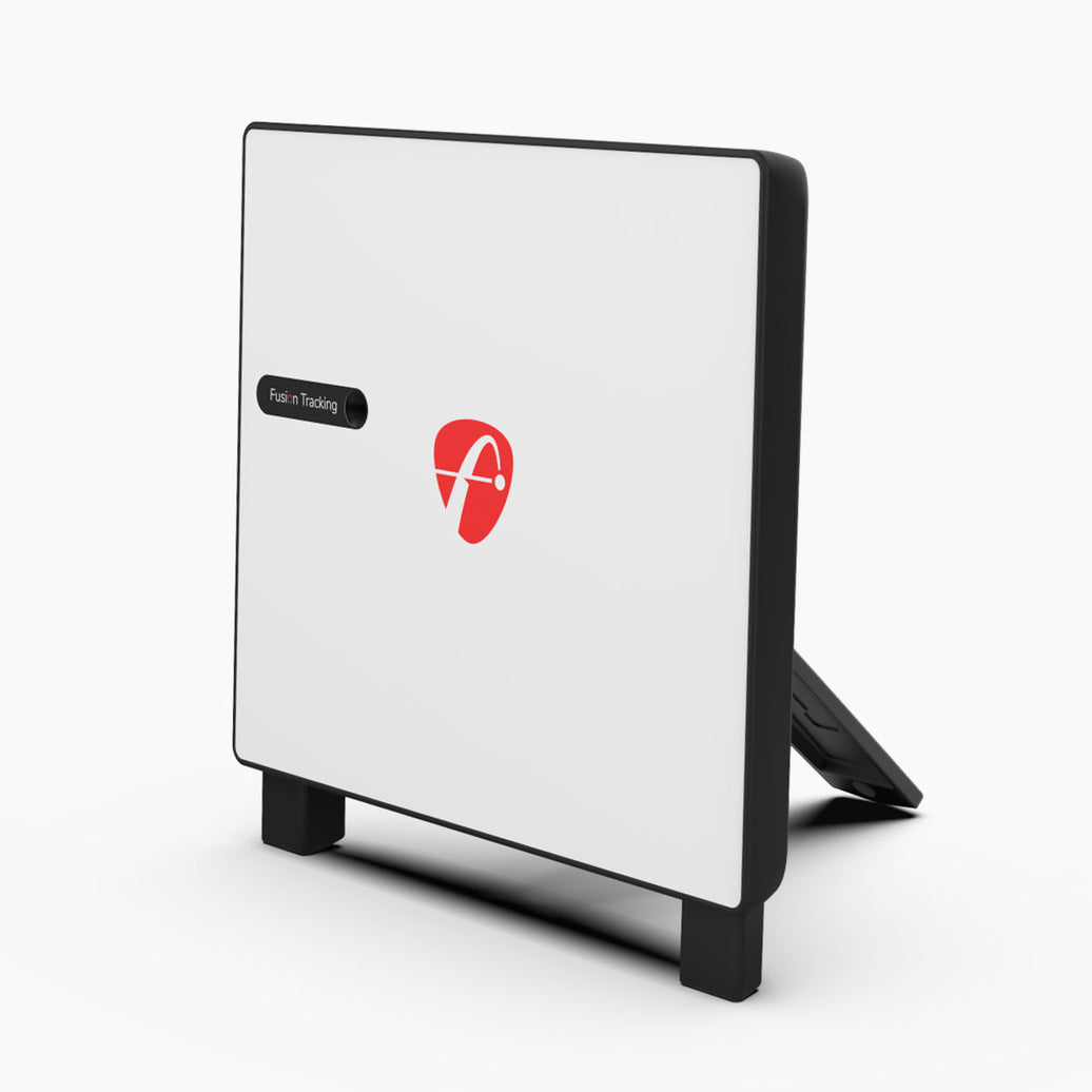 FlightScope X3C Launch Monitor with Fusion Tracking technology for precise golf data and simulation.