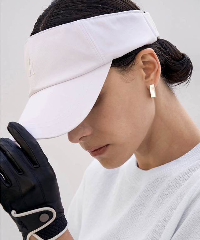 Elegant white golf visor from Amethyst Lucy perfect for sunny days on the course