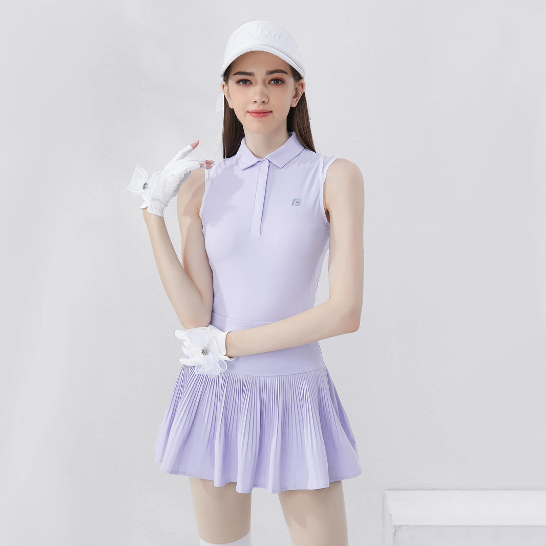 Stylish women's golf polo shirt in light purple with a collar, perfect for sporty outings